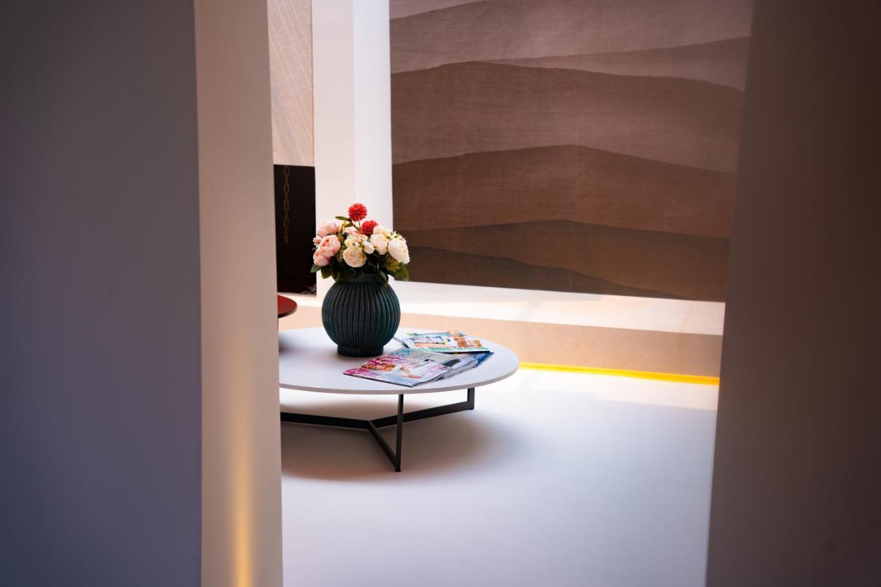 La Maison - Boutique Rooms Сперлонга Экстерьер фото
