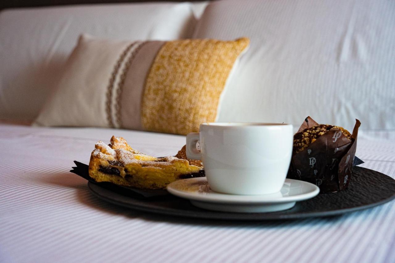 La Maison - Boutique Rooms Сперлонга Экстерьер фото